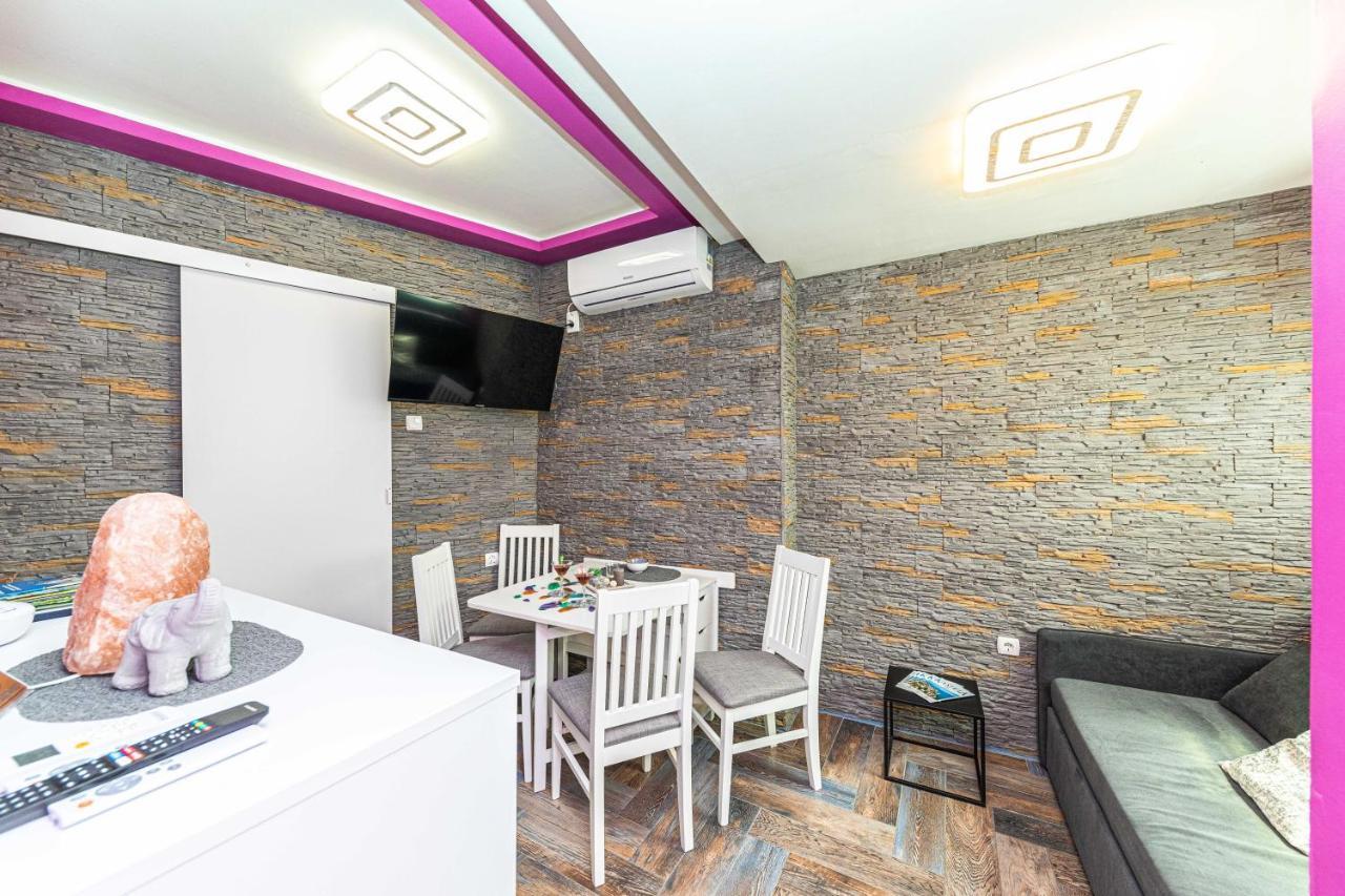 Apartments Keka Kaštela Kültér fotó